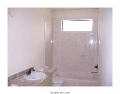 2115 Ella, Bryan, TX 77802 photo 7