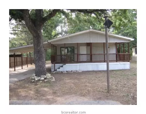 209 Hilton Rd, Bryan, TX 77803 photo 1