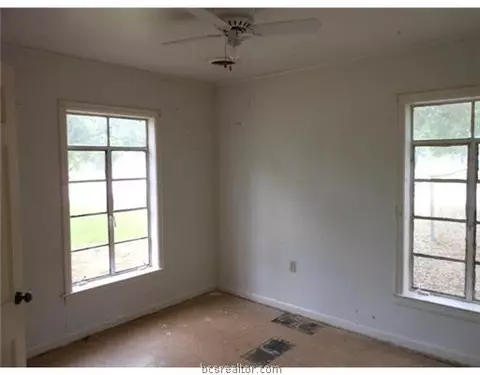 1313 E 27th St, Bryan, TX 77802 photo 10