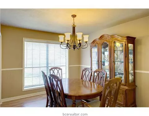 2522 Arbor Dr, Bryan, TX 77802 photo 5