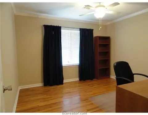 2009 Vinewood, Bryan, TX 77802 photo 10