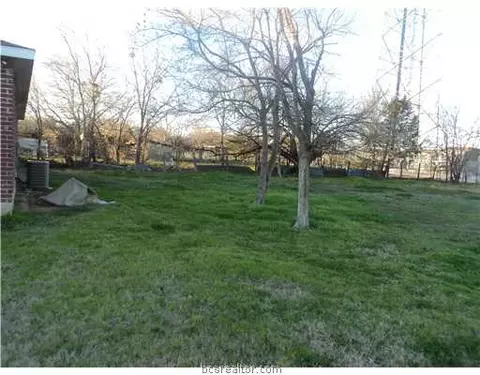 2880 Sandy Point Rd, Bryan, TX 77807 photo 5