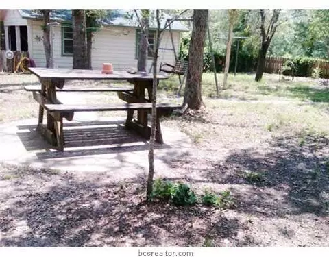 11708 Post Oak, Bryan, TX 77807 photo 5