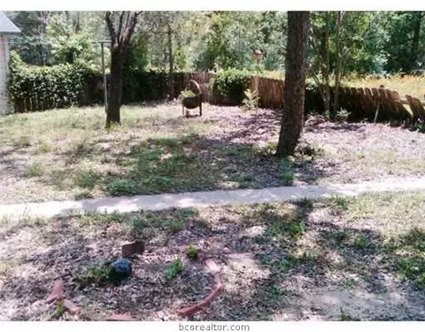 11708 Post Oak, Bryan, TX 77807 photo 6