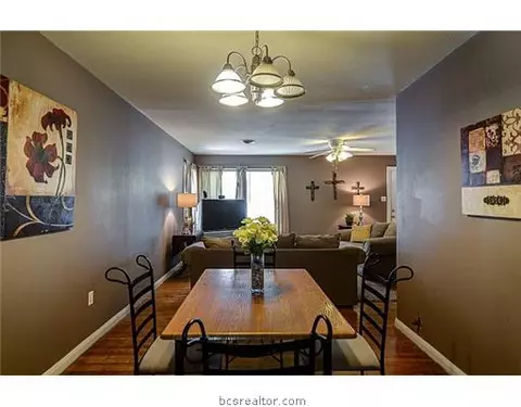 703 North Ave, Bryan, TX 77802 photo 3
