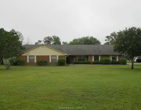 4374 Cliff Rd, Bryan, TX 77808 photo 1