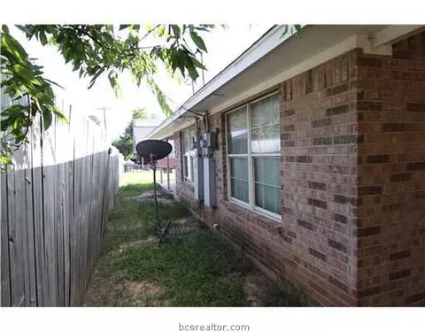 300-302 Mesa, Bryan, TX 77802 photo 13