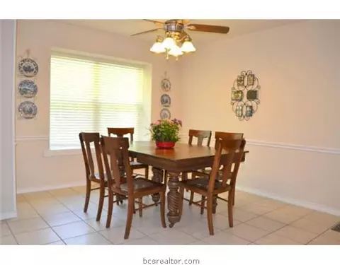 6206 Cromwell, Bryan, TX 77802 photo 6
