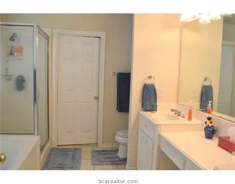 6206 Cromwell, Bryan, TX 77802 photo 8
