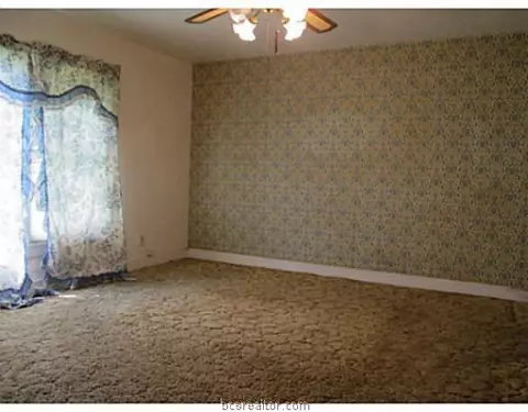 1507 E 28th St, Bryan, TX 77802 photo 8