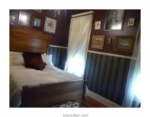 506 E 30th St, Bryan, TX 77803 photo 14