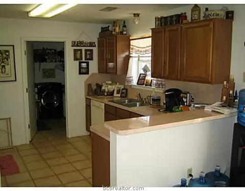 5970 Chick Ln, Bryan, TX 77807 photo 12