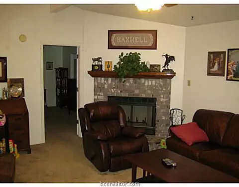 5970 Chick Ln, Bryan, TX 77807 photo 9