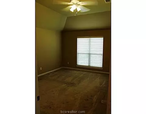 1702 Summerwood, Bryan, TX 77807 photo 14