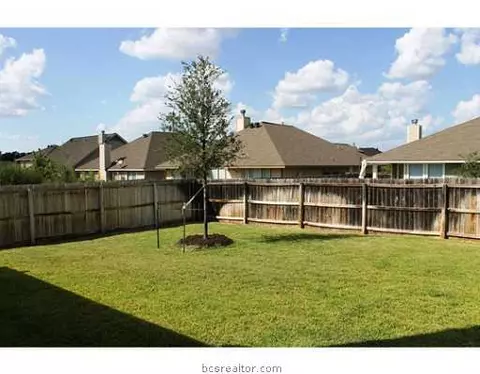 1702 Summerwood, Bryan, TX 77807 photo 22