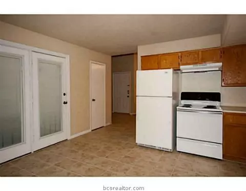 901 Navidad St, Bryan, TX 77801 photo 8