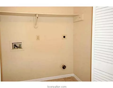901 Navidad St, Bryan, TX 77801 photo 9