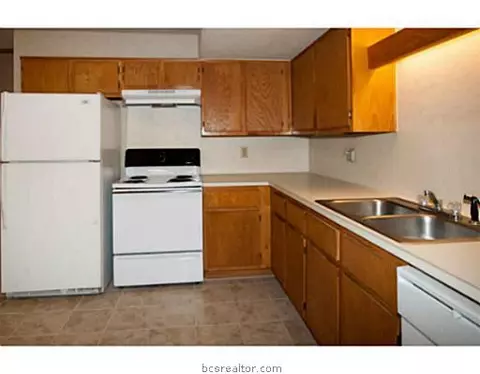 901 Navidad St, Bryan, TX 77801 photo 7