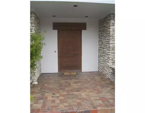 2701 Burton Dr, Bryan, TX 77802 photo 4