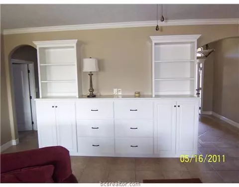 2904 Alba, Bryan, TX 77808 photo 4