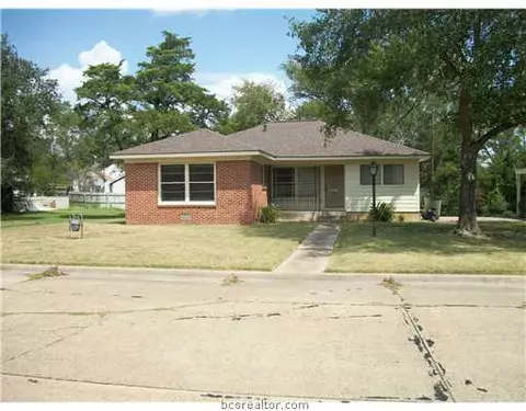 1104 Ettle St, Bryan, TX 77803 photo 1