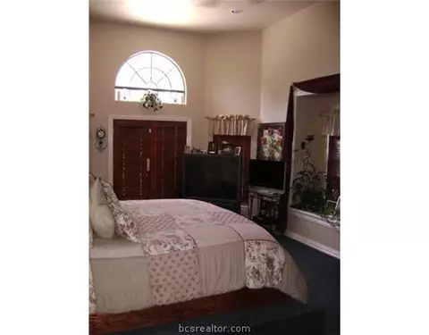 38820 Wiggins, Hempstead, TX 77445 photo 5