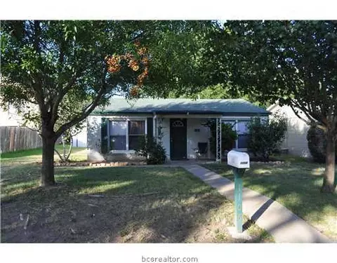1108 E 31st, Bryan, TX 77802 photo 2