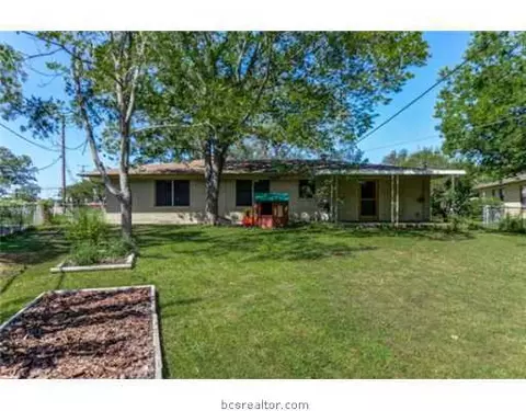 601 Esther, Bryan, TX 77802 photo 13