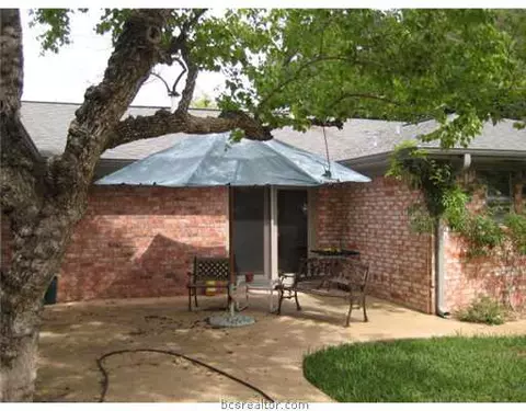 2308 Barak, Bryan, TX 77802 photo 10