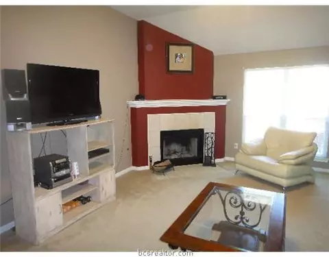 1509 Prairie, Bryan, TX 77802 photo 3