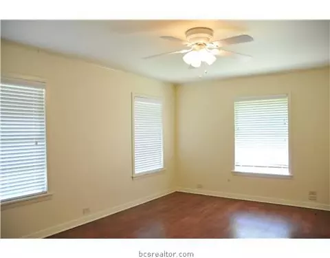 311 Brookside Dr, Bryan, TX 77801 photo 14