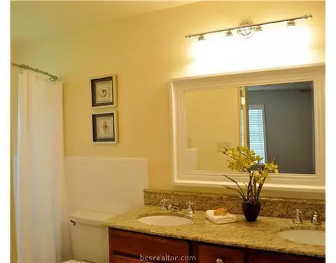 311 Brookside Dr, Bryan, TX 77801 photo 15