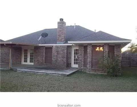 5604 Middlebury Dr, Bryan, TX 77802 photo 3