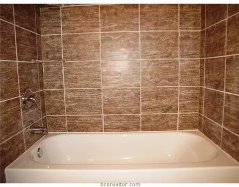 2024 Positano, Bryan, TX 77808 photo 9