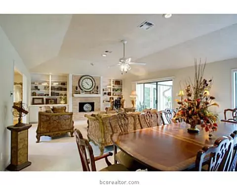 700 Chevy Chase, Bryan, TX 77802 photo 8