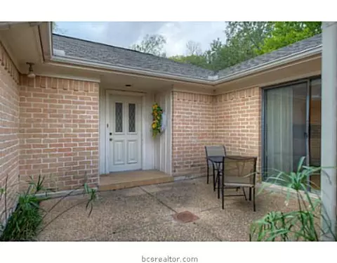 700 Chevy Chase, Bryan, TX 77802 photo 4