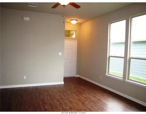 2011 Positano, Bryan, TX 77808 photo 4