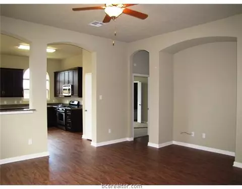 2011 Positano, Bryan, TX 77808 photo 3