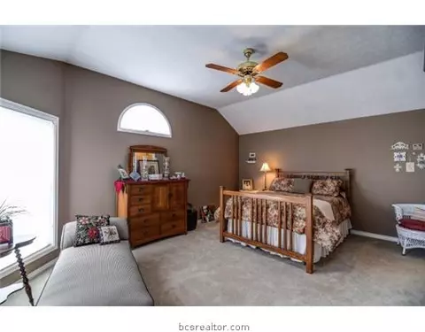 2908 Broadmoor Dr, Bryan, TX 77802 photo 14