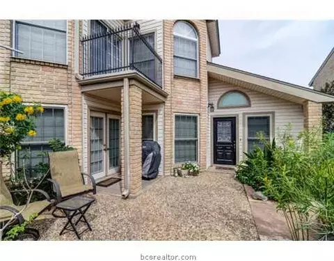 2908 Broadmoor Dr, Bryan, TX 77802 photo 2