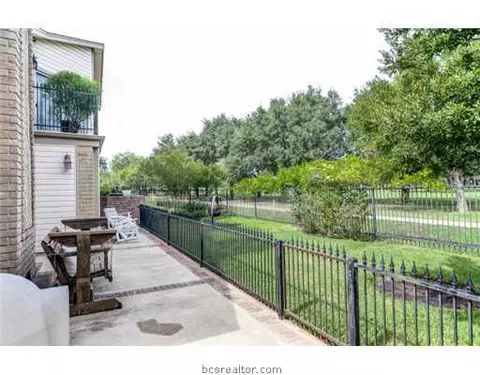2908 Broadmoor Dr, Bryan, TX 77802 photo 17