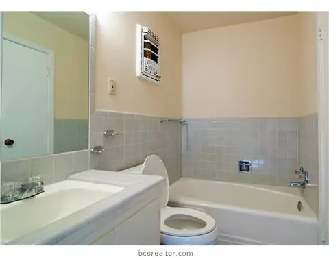 1109 Esther Blvd, Bryan, TX 77802 photo 14