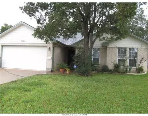 3806 Caleb Ct, Bryan, TX 77803 photo 2