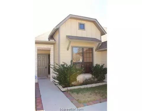2005 Mountain Wind, Bryan, TX 77807 photo 3