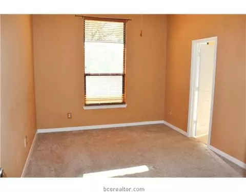 2005 Mountain Wind, Bryan, TX 77807 photo 12