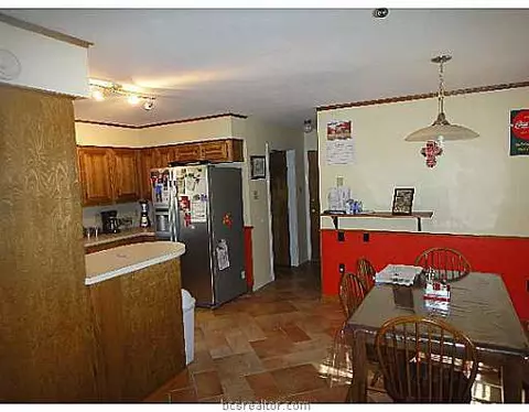 4920 Burt Rd, Bryan, TX 77807 photo 4