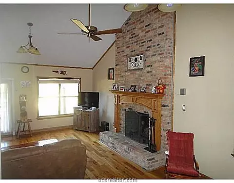 4920 Burt Rd, Bryan, TX 77807 photo 13