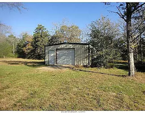 4920 Burt Rd, Bryan, TX 77807 photo 7