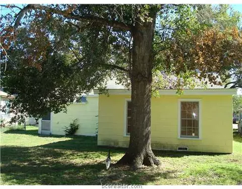 204 Bizzell, Bryan, TX 77802 photo 8