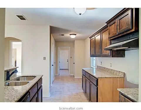 200 Davis St, Bryan, TX 77801 photo 9